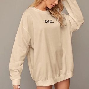 Basic Beige oversized crew neck!